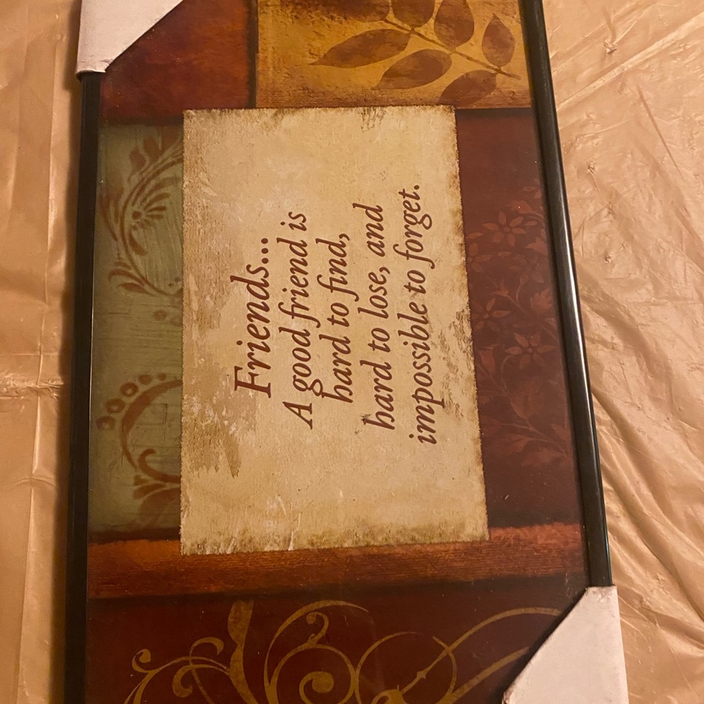 Decorative Wall Art with Friendship Quote- 11x7.5 inches